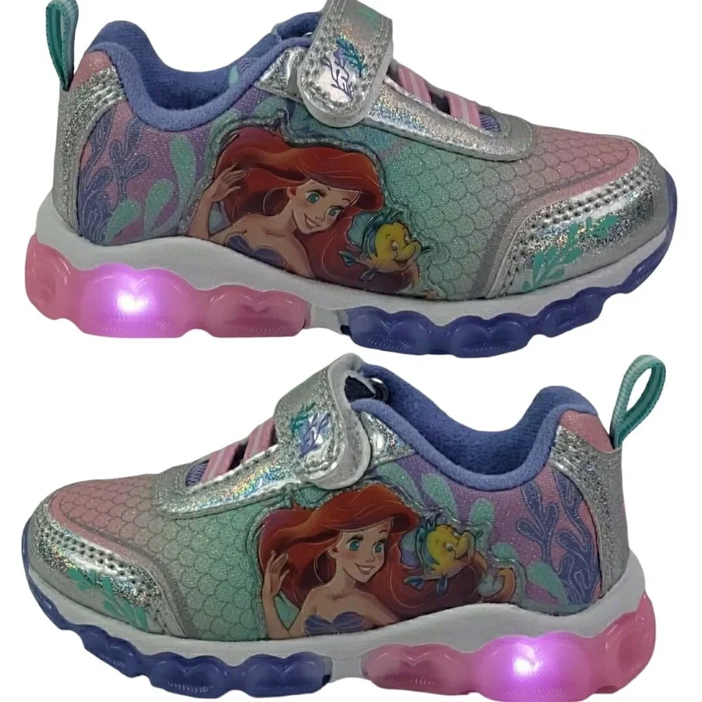Disney Girls' Mermaid Shoes - Laceless LED Light Up Shoes Pink Size 6 (15cm) New